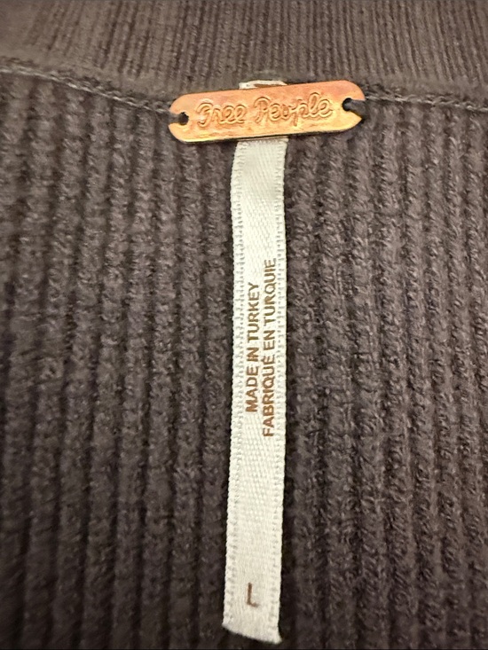 Free People Sweaters - Free People Dark Brown Ribbed Crewneck Sweater Vest